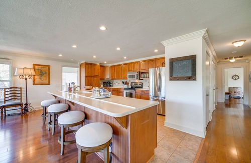 Eufaula House | Spacious Vacation Rental Home on Eufaula Lake!
