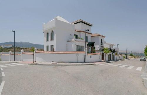 La Zubia Villa | Spacious Villa in Granada with Private Pool and Jacuzzi