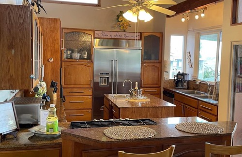 Kaneohe Villa | Spacious Waterfront with Gorgeous View & Pool