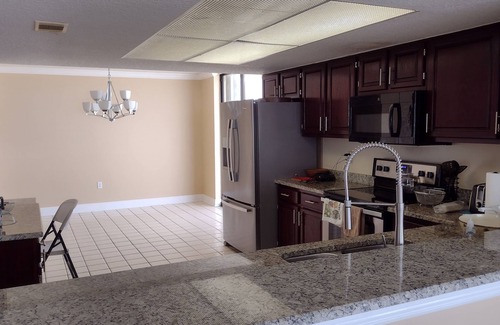 South Patrick Shores Condo | Spectacular direct oceanfront penthouse, corner unit