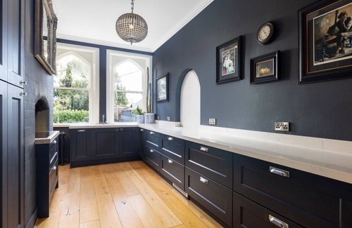 Bray Apartment | Spectacular Victorian unique home