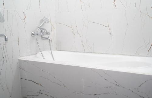 Begusarai Hotel | Splashh Resort & Banquet