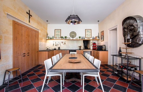 Samonac Other | Splendid chartreuse in the heart of its vineyards
