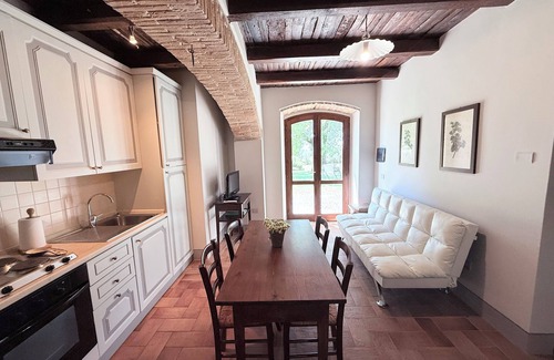 Poreta Other | Spoleto Biofarm-Sleeps 8 guests-Salt water pool-Beautiful-Exclusively yours-WIFI