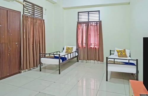 Palembang Hotel | SPOT ON 91956 Kost Titian Zaman