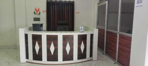 Patna Hotel | SPOT ON Happyness Restaurant