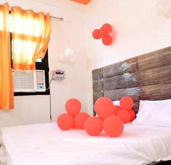 Meerut Hotel | SPOT ON Hotel Heaven Inn