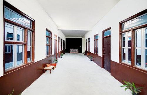 Ghatampur Hotel | SPOT ON Hotel Lakshya Ghatampur