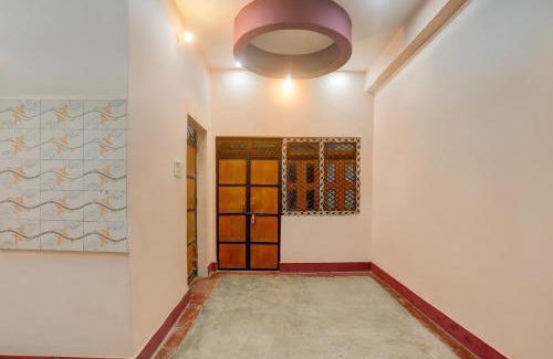 Karchana Hotel | SPOT ON Royal Hotel