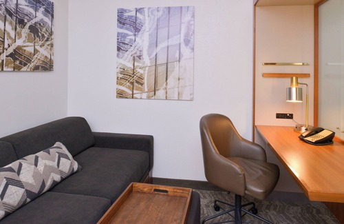 Durham Hotel | SpringHill Suites by Marriott Durham Chapel Hill