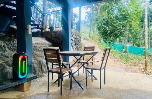 Vayittiri Cottage | SR Villa - Serenity Riverside