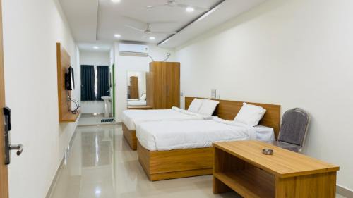 Warangal Apartment | SRI HARSHA AC Luxury rooms