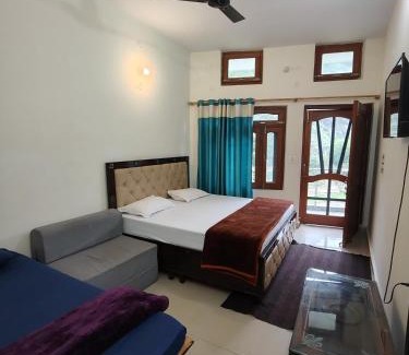 Shivanandi Hotel | Sri Shakti Hotel and restaurant