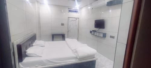 Wanparthy Hotel | Srinivasa Residency (Lodge)