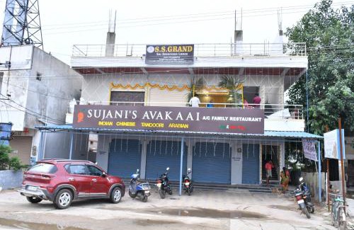 Adoni Hotel | Ss grand