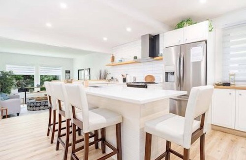 St. Albert House | St.Albert luxury Family Home🪴4 bdrms*3 bathrooms*Close to Enjoy Centre*Sleeps 10