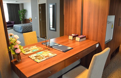 Pathum Thani Hotel | St.Carlos Medical Spa