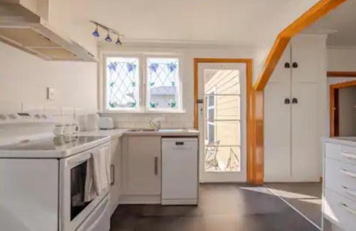 St. Clair House | St Clair Holiday House