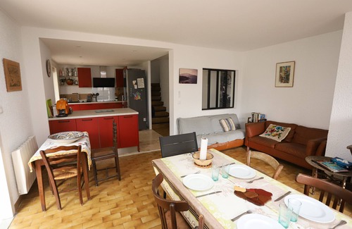 Saint-Cyprien Plage Ski Chalet | St Cyprien family home near the beach
