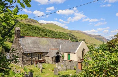 Tywyn House | St Mary's
