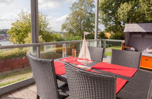 Flensburg Apartment | Stadtvilla mit Hafenpanorama