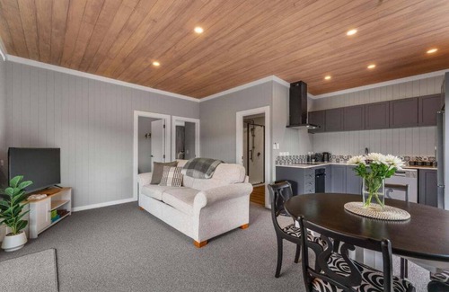 Taupo House | Stagford Barn with Private Hot Tub