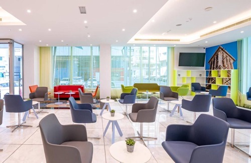 Mussafah Apartment | Standard Room Near Safeer Mall By Luxury Bookings