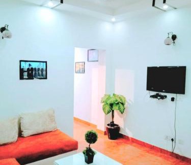 Hauz Khas Apartment | Star Recedency2