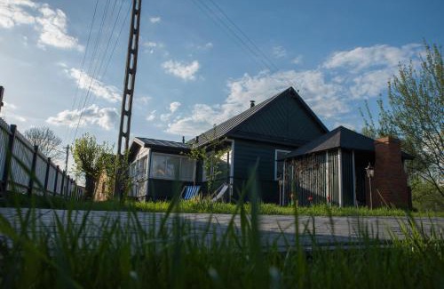 Narol House | Stara Stolarnia Noclegi