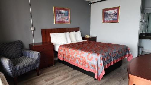 Lansing Hotel | Starway Inn