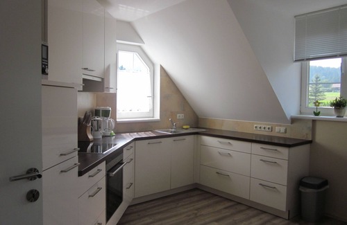 Rosenbach Apartment | State-of-the-art new, large apartment, up to 6 people, family-friendly, free beach!