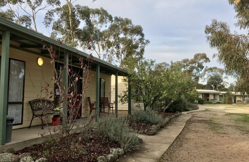 Stawell Cottage | Stawell Holiday Cottages