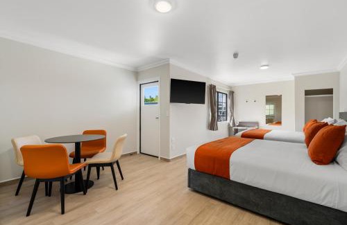 Fenton Street Hotel | Stay 280 & Stay 284 Rotorua - Refurbished Modern Accommodation