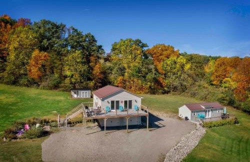Bradford House | Stay Awhile