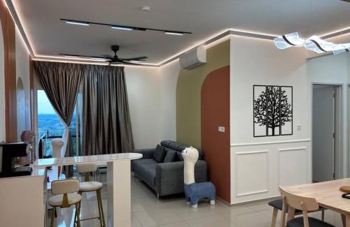 Pelabuhan Klang Apartment | Stay Curious, Stay Here - Klang