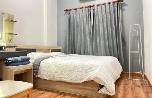 Sila House | Stay like a local in Modern Townhome