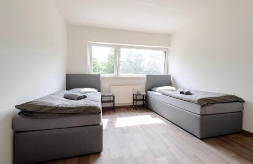 Emmerich Apartment | Stay & Work - 6 single beds - central