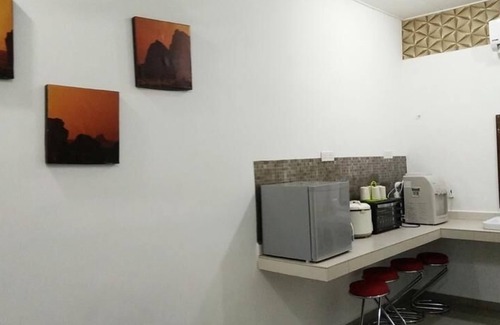 Taman Gadong Perdana House | Stay99 House 2 (1 King & 6 Queen bed)