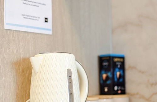 Box Hill Apartment | StayAU Cozy & Stylish 2BR in Box Hill