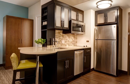 South Lake Union Hotel | Staybridge Suites Seattle - South Lake Union by IHG
