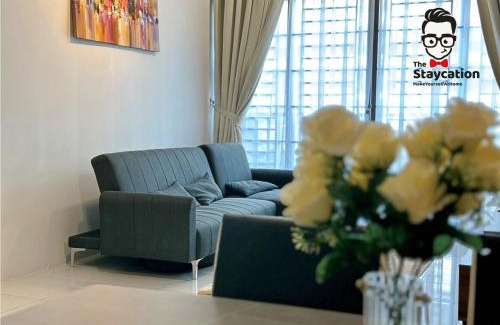 Kuching Apartment | Staycation Homestay 12 Liberty Grove Near Airport