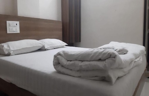Kalaburagi Hotel | STAYMAKER Marvel Residency