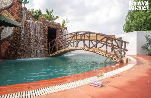 Sanganer Villa | StayVista at Echoes by the Aravalli with Bonfire, Lawn