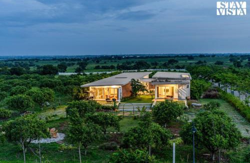 Vikarabad Villa | StayVista at Lazy Mango with Bonfire, Bathtub