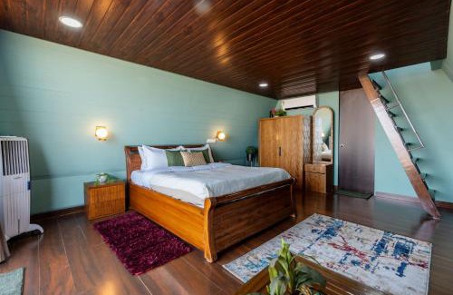 Bhor Villa | StayVista at Peak & Paddle with Lake View