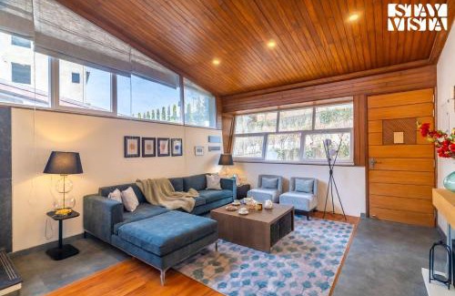Shimla Villa | StayVista at Pine at Elysium Estate with Bonfire