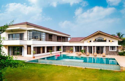 Alibaug Villa | StayVista at Solaris with Pool, Lawn & BBQ