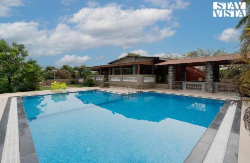 Murbad Villa | StayVista at The Blue Roof with Lawn & BBQ