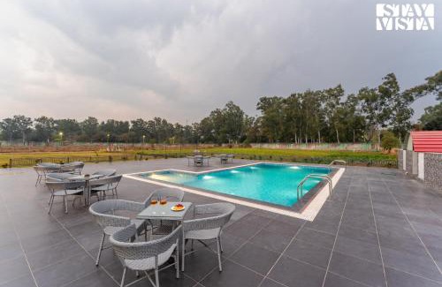 Kharar Villa | StayVista at Villa Solace with Lawn