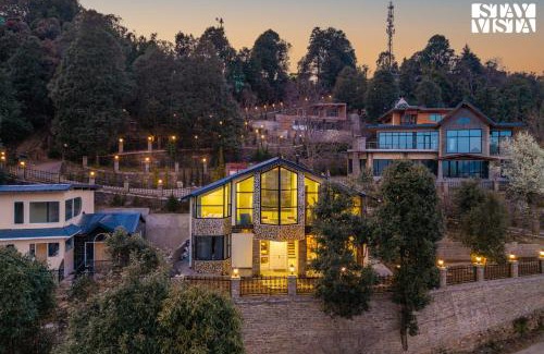 Mukteshwar Villa | StayVista at Villa Vienna with Lawn & Bonfire
